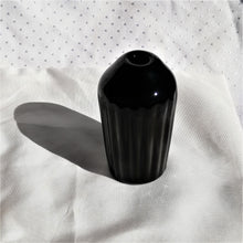 Cargar imagen en el visor de la galería, Pote ambientador negro
